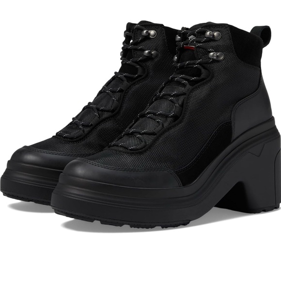 Hunter Black Lace Up Women's Boots - Picture 1 of 8
